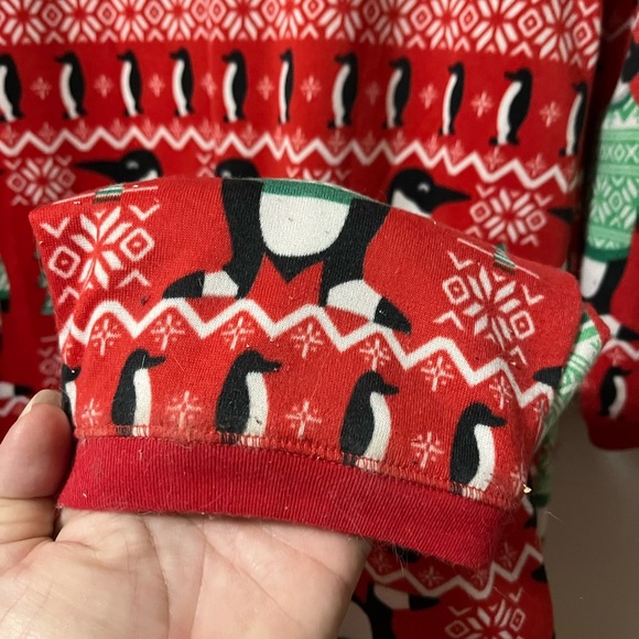 Men’s One piece Penguin Pajamas 100% Polyester Size Small - Picture 6 of 7